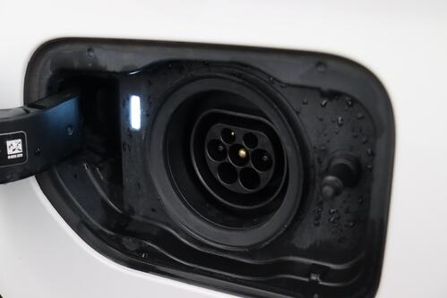 BMW 530 e iA XDRIVE TOURING + CARPLAY + GPS + CAMERA + PDC + CRUISE + ALU 