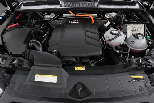 AUDI Q5 55 TFSI e QUATTRO PHEV + GPS + CAMERA + PDC + ALU 18