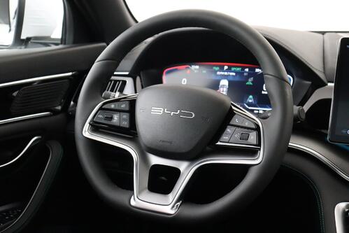 BYD Seal U COMFORT 71.8 kWh+ A/T + GPS + LEDER + CARPLAY + CAMERA + PDC + PANO DAK + CRUISE + ALU 19