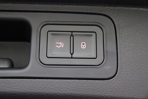 BYD Seal U COMFORT 71.8 kWh+ A/T + GPS + LEDER + CARPLAY + CAMERA + PDC + PANO DAK + CRUISE + ALU 19