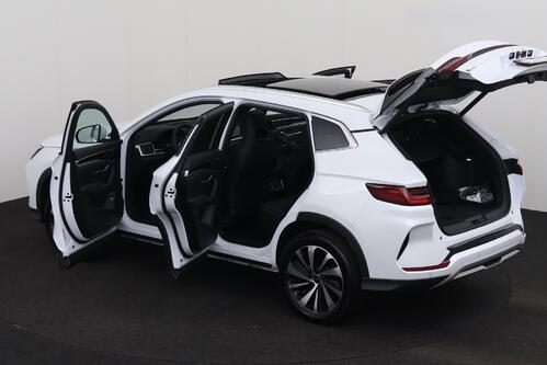 BYD Seal U COMFORT 71.8 kWh + A/T + GPS + LEDER + CARPLAY + CAMERA + PDC + PANO DAK + CRUISE(ACC) + ALU 19