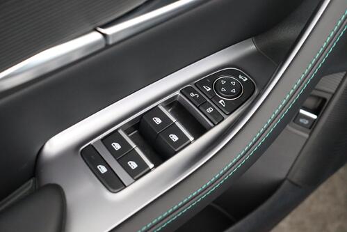 BYD Seal U COMFORT 71.8 kWh + GPS + LEDER + CARPLAY + CAMERA + PANO DAK + PDC + CRUISE (ACC) + ALU 19