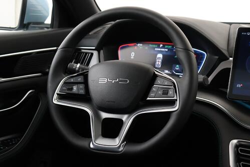 BYD Seal U COMFORT 71.8 kWh + GPS + LEDER + CARPLAY + CAMERA + PANO DAK + PDC + CRUISE (ACC) + ALU 19