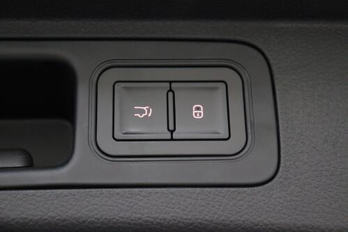 BYD Seal U COMFORT 71.8 kWh + CARPLAY + CAMERA + PDC + CRUISE (ACC) + PANO + LEDER + ALU 19