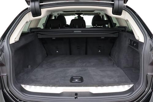 BMW 320 e TOURING iA + GPS + CARPLAY + PDC + CRUISE + PANO DAK + ALU + TREKHAAK 