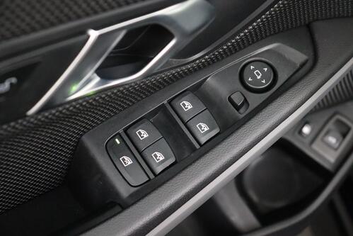 BMW 320 e TOURING iA + GPS + CARPLAY + PDC + CRUISE + PANO DAK + ALU + TREKHAAK 