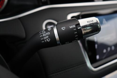 LAND ROVER Range Rover Evoque P300 e PHEV  +  CARPLAY + GPS + CAMERA + PDC + PANO + LEDER + ALU 