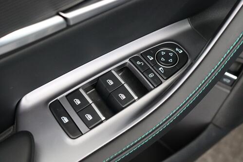 BYD Seal U COMFORT 71.8 kWh + CARPLAY + CAMERA + PDC + CRUISE + PANO + LEDER + ALU