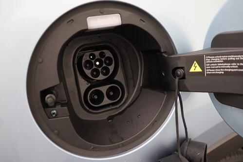 BYD Seal U COMFORT 71.8 kWh + CARPLAY + CAMERA + PDC + CRUISE + PANO + LEDER + ALU