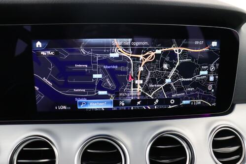 MERCEDES-BENZ E 300 e iA LIMITED ADVANTAGE PHEV + CARPLAY + GPS + CAMERA + PDC + HALF-LEDER + ALU 