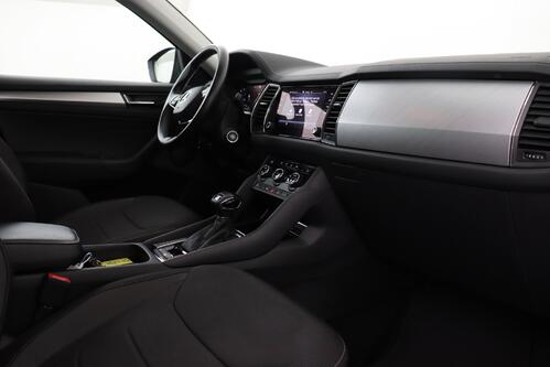 SKODA Kodiaq AMBITION 2.0TDI DSG  + 7PL. + GPS + CARPLAY + CAMERA + PDC + ALU 