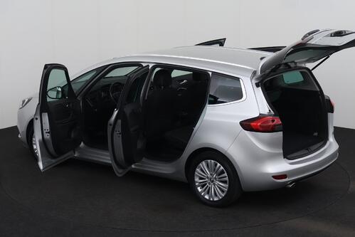 OPEL Zafira 2.0 D INNOVATIVE + CARPLAY + GPS + PDC + CRUISE 
