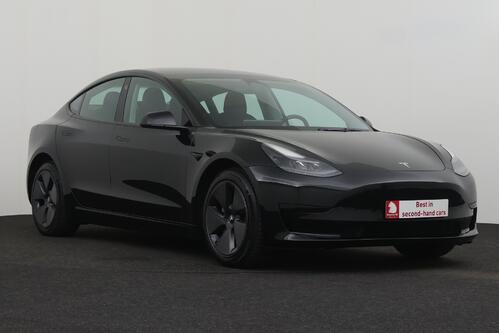 TESLA Model 3  RWD 60 kWh + A/T + GPS + LEDER + CAMERA + PDC + CRUISE + PANO DAK + ALU 
