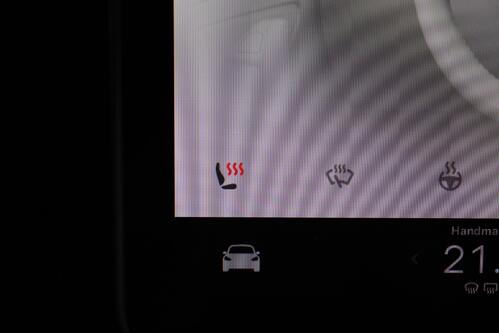 TESLA Model 3 STANDARD RANGE RWD 60.5 kWh + GPS + LEDER + CAMERA + PDC + CRUISE + PANO DAK + ALU