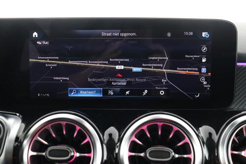 MERCEDES-BENZ GLB 180 AMG-Line iA  + GPS + LEDER/ALCANTARA + PDC + CRUISE + ALU 19