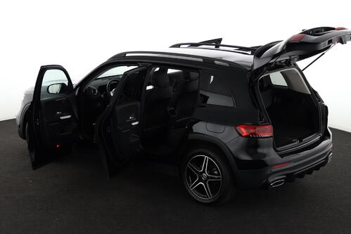MERCEDES-BENZ GLB 180 AMG-Line iA  + GPS + LEDER/ALCANTARA + PDC + CRUISE + ALU 19