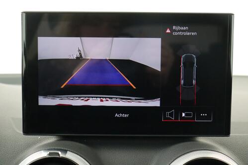 AUDI Q2 S-LINE 1.5TSI S-TRONIC + GPS + LEDER + CAMERA + PDC + CRUISE + ALU 17