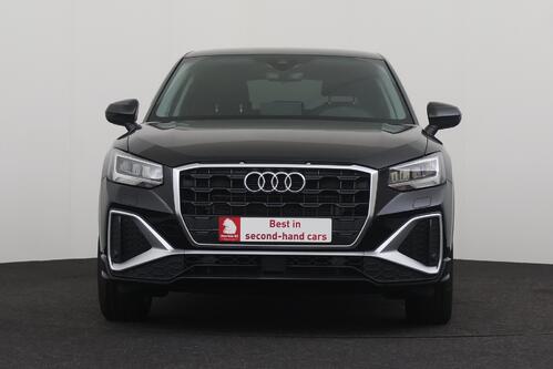 AUDI Q2 S-LINE 1.5TSI S-TRONIC + GPS + LEDER + CAMERA + PDC + CRUISE + ALU 17