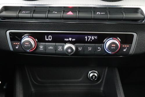 AUDI Q2 S-LINE 1.5TSI S-TRONIC + GPS + LEDER + CAMERA + PDC + CRUISE + ALU 17