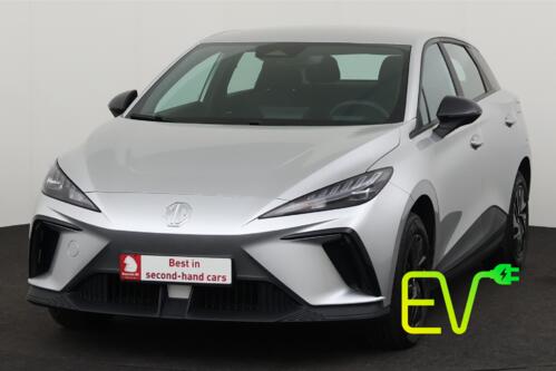 MG MG4 STANDARD LIMOUSINE 51 kWh + CARPLAY + PDC