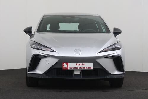 MG MG4 STANDARD LIMOUSINE 51 kWh + CARPLAY + PDC