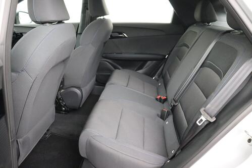 MG MG4 STANDARD LIMOUSINE 51 kWh + CARPLAY + PDC