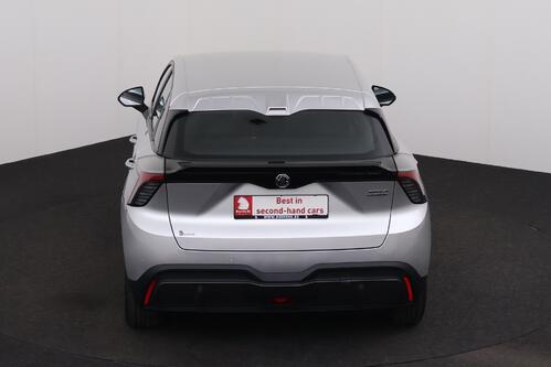 MG MG4 STANDARD LIMOUSINE 51 kWh + CARPLAY + PDC