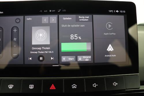 MG MG4 STANDARD LIMOUSINE 51 kWh + CARPLAY + PDC