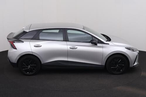 MG MG4 STANDARD LIMOUSINE 51 kWh + CARPLAY + PDC