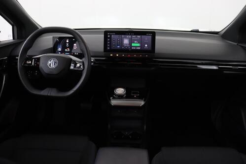 MG MG4 STANDARD LIMOUSINE 51 kWh + CARPLAY + PDC