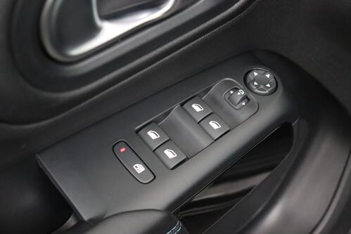 CITROEN C5 Aircross  PLUS 1.2  PURETECH  + GPS + CARPLAY + CAMERA + CRUISE + HALF/LEDER + PDC + ALU 