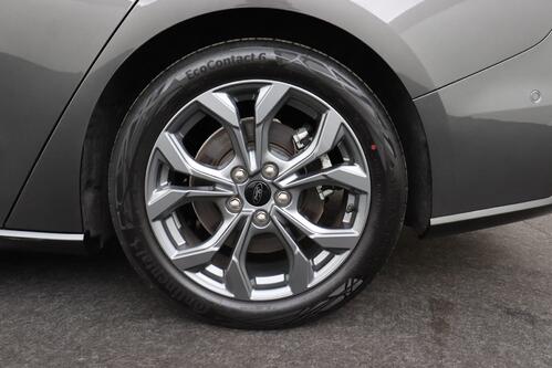 FORD Focus ST-LINE + CARPLAY + GPS + CAMERA + PDC + CRUISE (ACC) + ALU 