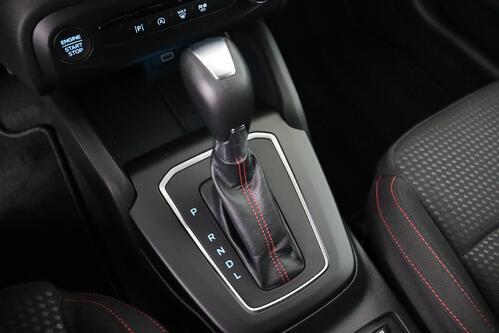 FORD Focus ST-LINE + CARPLAY + GPS + CAMERA + PDC + CRUISE (ACC) + ALU 