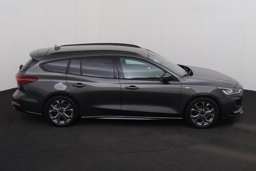 FORD Focus ST-LINE + CARPLAY + GPS + CAMERA + PDC + CRUISE (ACC) + ALU 