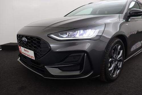 FORD Focus ST-LINE + CARPLAY + GPS + CAMERA + PDC + CRUISE (ACC) + ALU 
