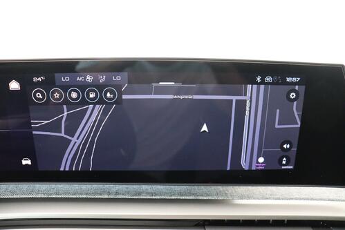 PEUGEOT 3008 ALLURE 1.2 PURETECH MHEV  EAT8 + A/T + GPS + CARPLAY + HALF/LEDER + CAMERA + PDC + CRUISE(ACC) + ALU 19