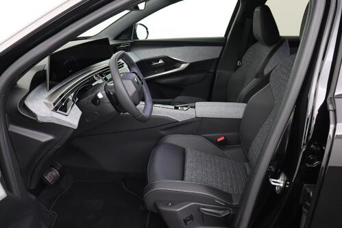PEUGEOT 3008 ALLURE 1.2 PURETECH MHEV  EAT8 + A/T + GPS + CARPLAY + HALF/LEDER + CAMERA + PDC + CRUISE(ACC) + ALU 19