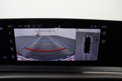 PEUGEOT 3008 ALLURE 1.2 PURETECH MHEV  EAT8 + A/T + GPS + CARPLAY + HALF/LEDER + CAMERA + PDC + CRUISE(ACC) + ALU 19