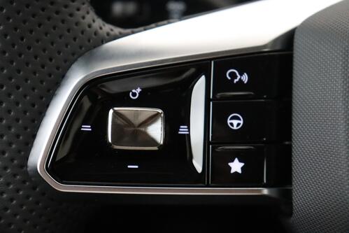 MG HS 1.5 TGI LUXURY PHEV + CARPLAY + GPS + CAMERA + PDC + CRUISE + ALU 