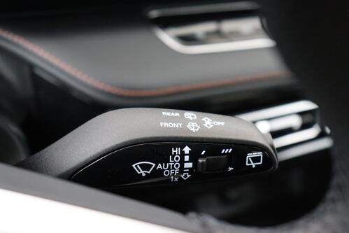 MG HS 1.5 TGI LUXURY PHEV + CARPLAY + GPS + CAMERA + PDC + CRUISE + ALU 