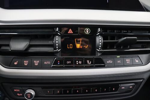 BMW 116 DA ADVANTAGE PACK BUSINESS + CARPLAY + GPS + PDC + CRUISE + ALU 