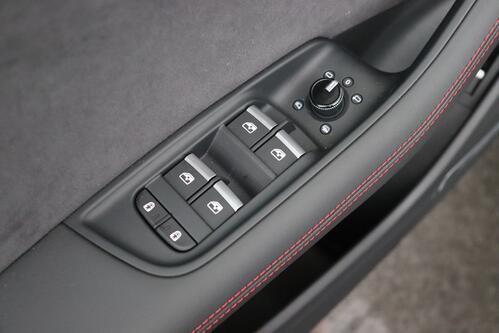 AUDI Q8 50 TDI Quattro S-Line Tiptronic