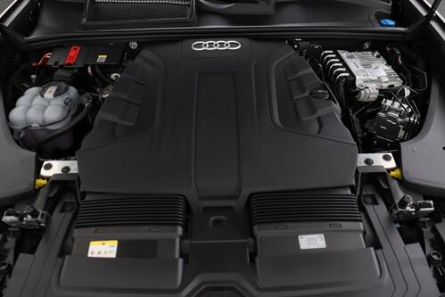 AUDI Q8 50 TDI Quattro S-Line Tiptronic