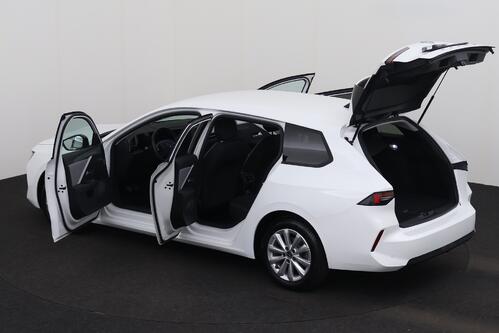 OPEL Astra SPORTS TOURER   1.2i  + GPS + CARPLAY + CAMERA + PDC + CRUISE + ALU