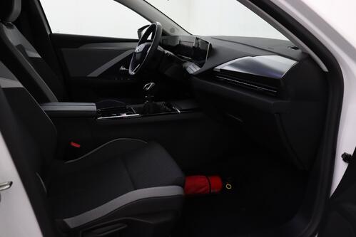 OPEL Astra SPORTS TOURER   1.2i  + GPS + CARPLAY + CAMERA + PDC + CRUISE + ALU