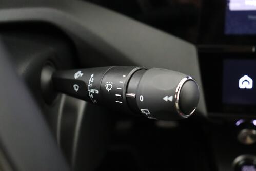 PEUGEOT 308 SW 1.2 GT PURETECH EAT8 + A/T + GPS + CARPLAY + CAMERA + PDC + CRUISE(ACC) + ALU 18