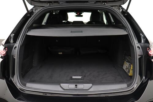 PEUGEOT 308 1.2 GT PURETECH EAT8 + A/T + GPS + CAMERA + PDC + CRUISE(ACC) + ALU 