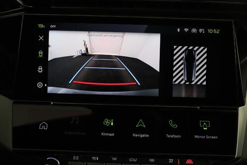 PEUGEOT 308 SW 1.2 GT PURETECH EAT8 + CARPLAY + GPS + CAMERA + PDC + CRUISE (ACC) + ALU 18