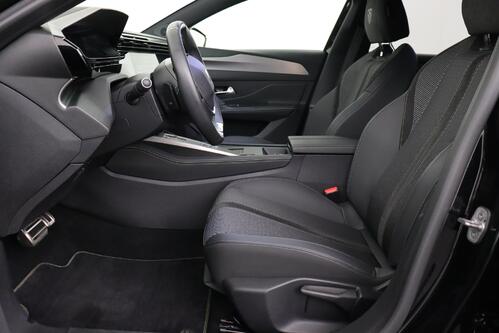 PEUGEOT 308 SW 1.2 GT PURETECH EAT8 + CARPLAY + GPS + CAMERA + PDC + CRUISE (ACC) + ALU 18