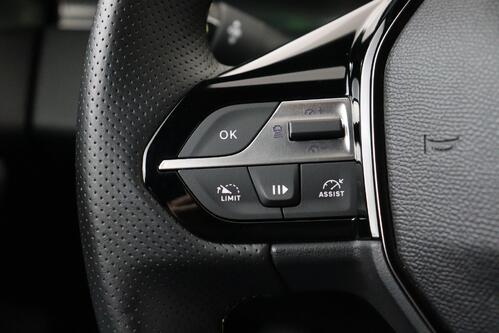 PEUGEOT 308 SW 1.2 GT PURETECH EAT8 + CARPLAY + GPS + CAMERA + PDC + CRUISE (ACC) + ALU 18